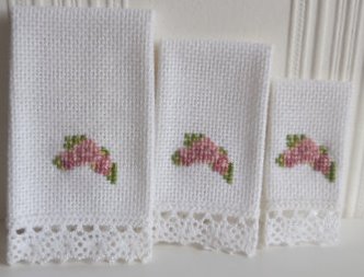handdoeken set geborduurd roze 1_20171110162905